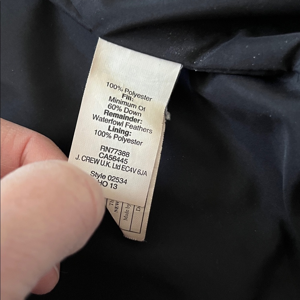 J. Crew Quilted Black Jacket Size Medium 60% Down Filling Zip Front - Picture 6 of 11